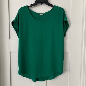 Pleione Emerald Green Short Sleeve Top
